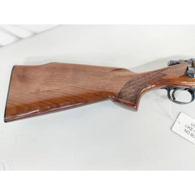 Like New Remington Model 700 .243 WIN 22in. Barrel Bolt Action Wood - Image 3