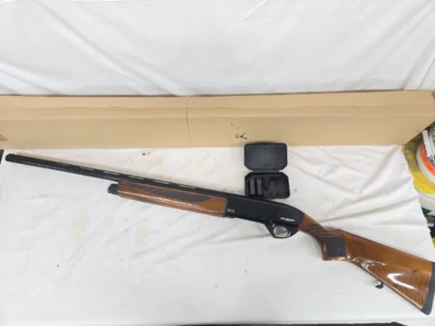 Used/Unfired LKCI Omega S12 Semi-Auto Shotgun 28" Barrel Walnut 12 Gauge S12